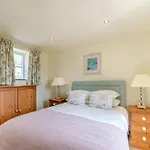 The Smithy - Uk49535