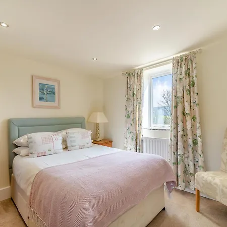 Holiday home The Smithy - Uk49535